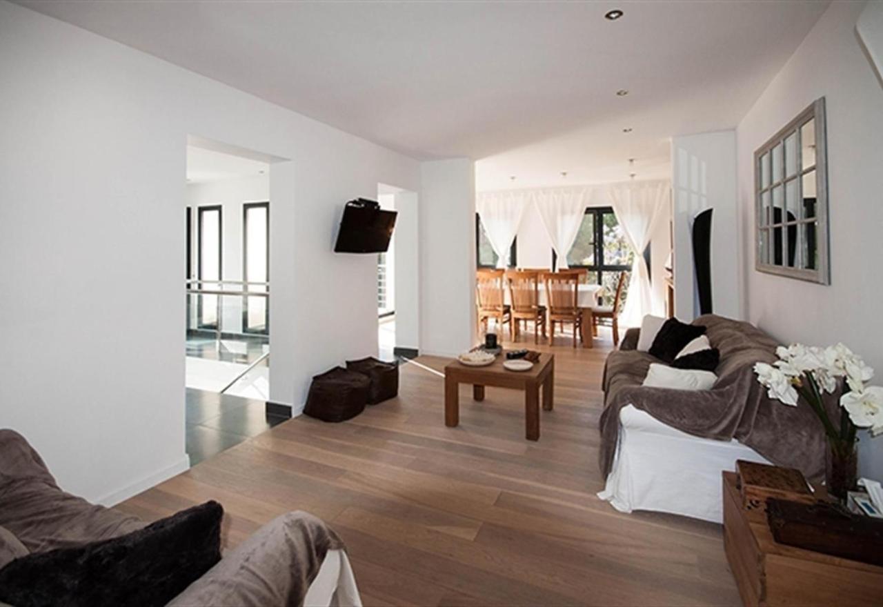 Villa Lynn Fanadix Bagian luar foto